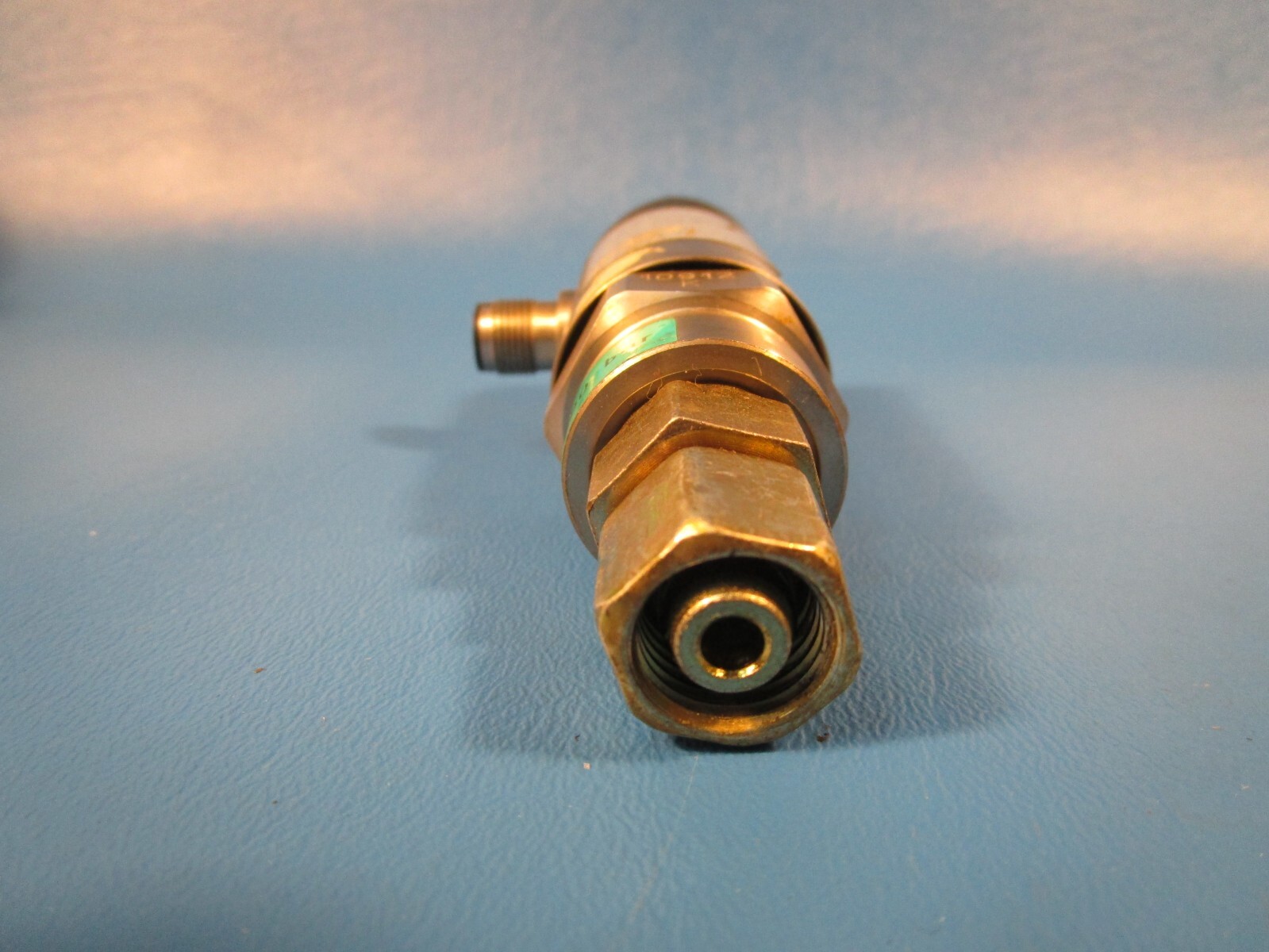 USED IFM PN7022 Pressure sensor with display, Electronic Pressure Monitor Sensor