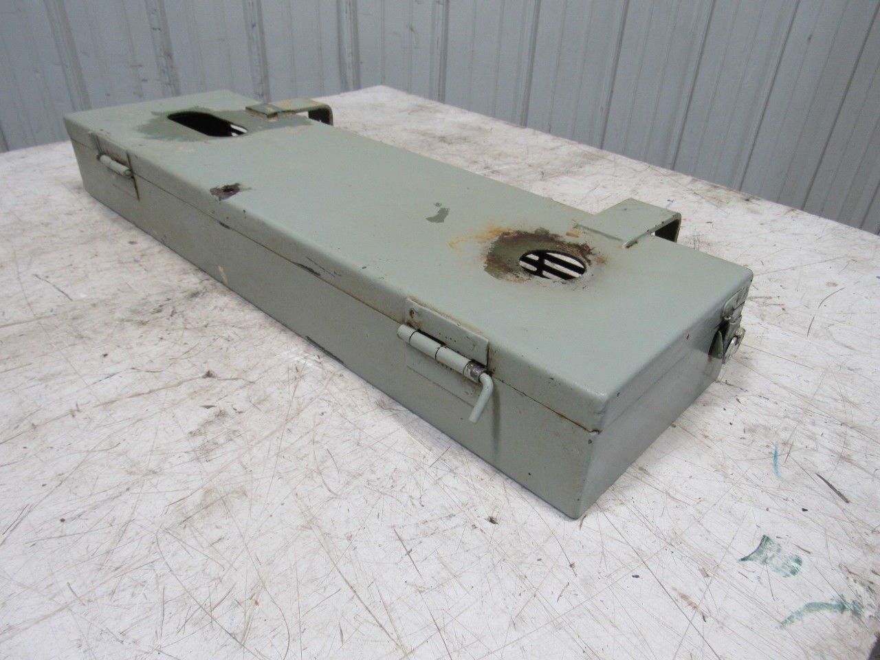 31″x 9″x 4″ V-Belt Drive And Idle Pulley Guard Hinged Door