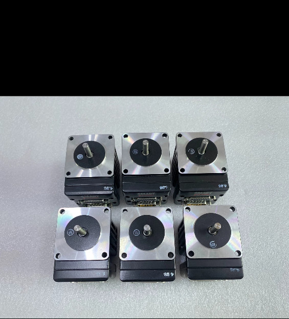 used SMART SM2316D-PLS2 servo motor motor 1PCS FedExHL shipping.
