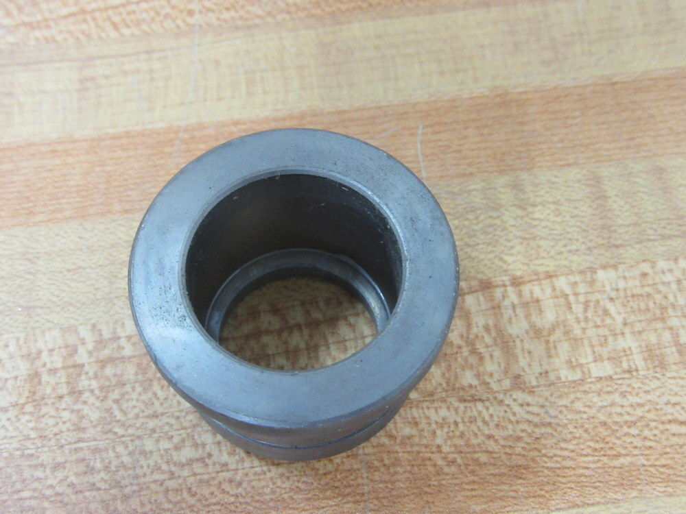 Staubli 1-1/8″ To 1″ Tapered Collar 1181 (Pack of 4)