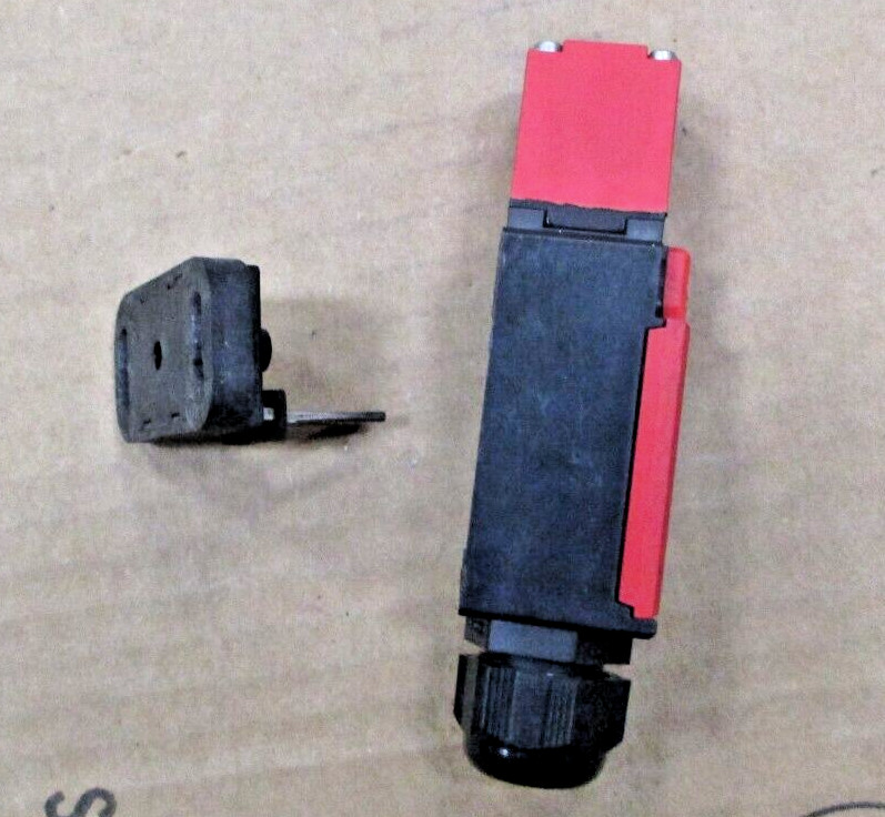 ComepI SP1K19Z11 Safety Interlock Limit Switch EN60947-5-1 AC-15 400V A8372LR
