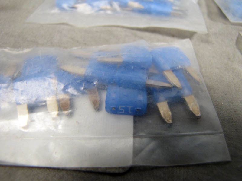 Lot of 10 Bussmann ATM-15 Mini Fuse 15 Amp Blue NEW