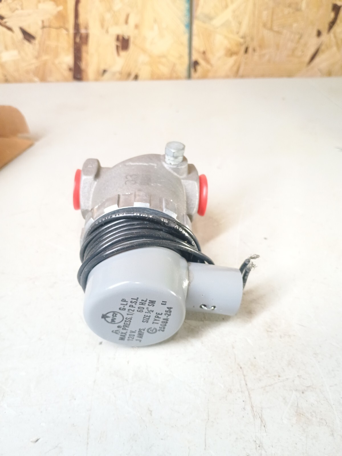 White Rodgers 2509A-254 120V Solenoid All Gas Valve 1/2″ x 1/2″ 329,000 BTU