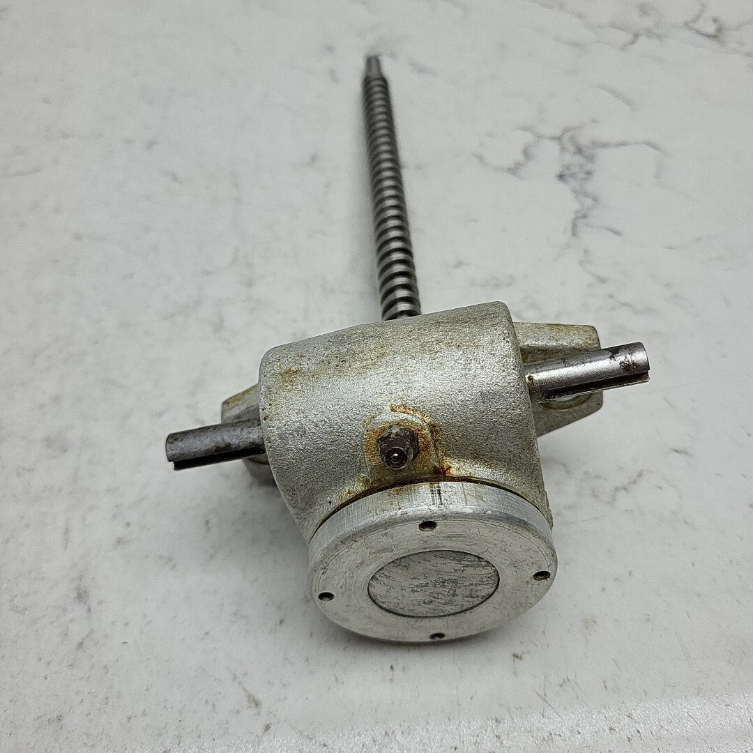 Joyce Dayton WJ500-6-INV-T1 Machine Screw Jack 5:1 Ratio WJ500ITN Used