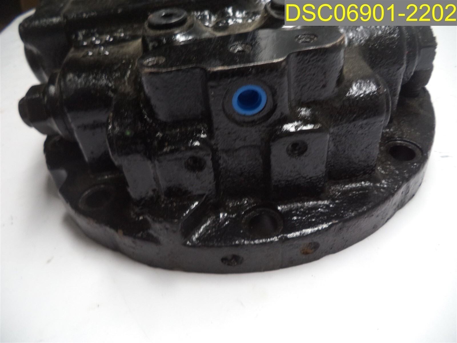 5801, 45D Planetary Wheel Hub Hydraulic 11 1/4″ O.D.