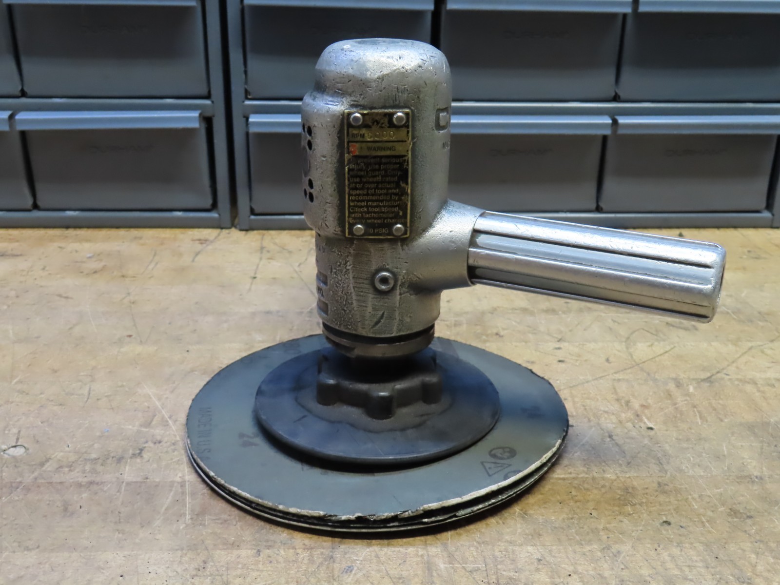 Cleco 15V C60B 6000 RPM vertical grinder buffer sander polisher Work/runs Great!