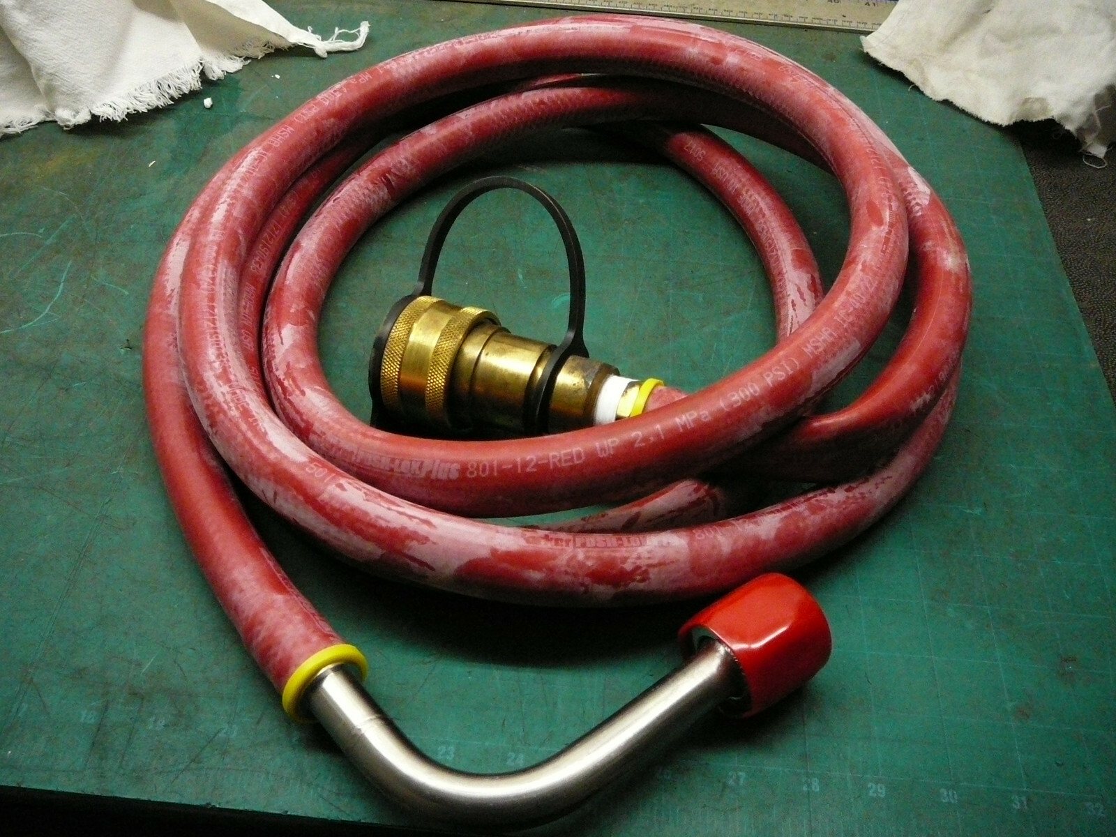 PARKER PUSHLOK PLUS HOSE 801-12-RED 13′ W/ PARKER BH6-60 3/4-14″ BRASS CONNECTOR