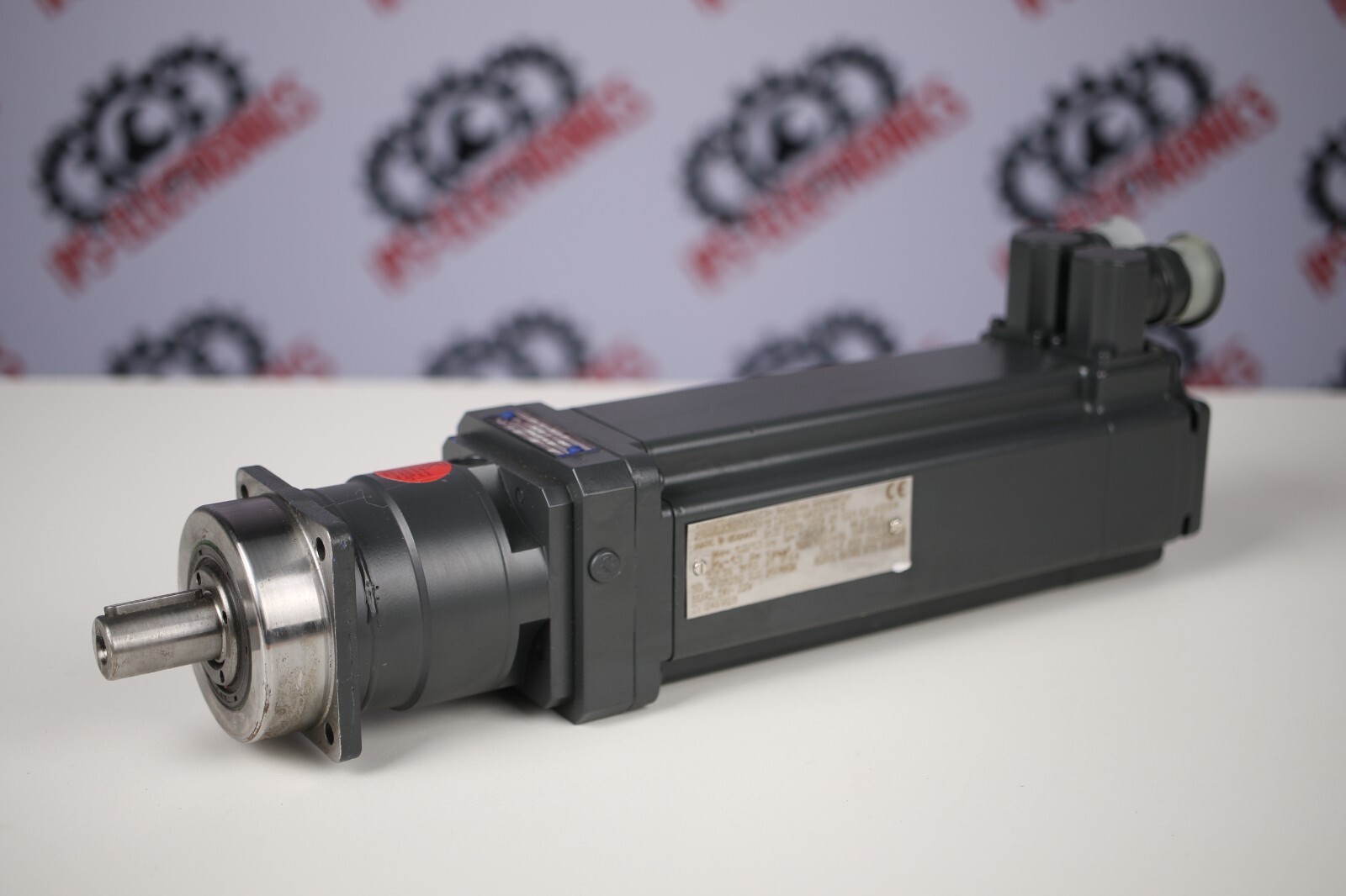 SIEMENS 1FT5036-0AF01-1-Z Z:G45V09 + ALPHA SPG 60-MF1-10 (SERVO MOTOR + GEARBOX)