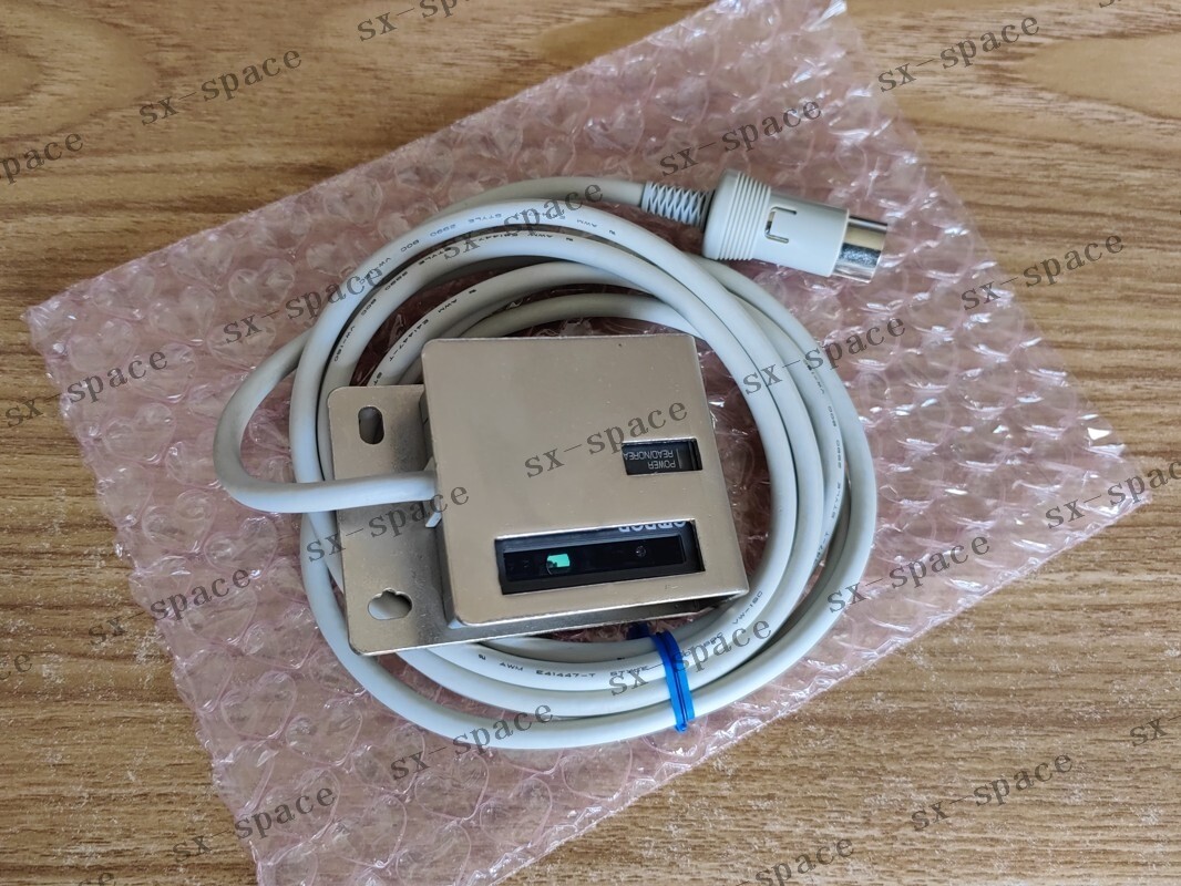 1PCS NEW V520-R221S by DHL or FedEx