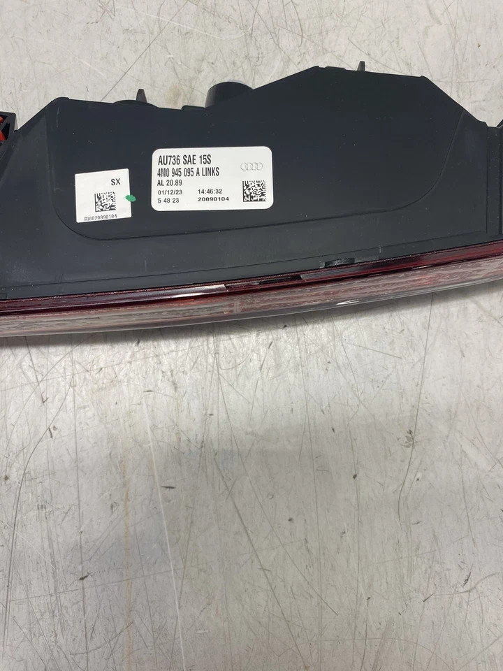 New AUDI 4M0-945-095-A Q7 SQ7 4M Rear Left Lower Tail Light 4M0945095A LEFT LEFT