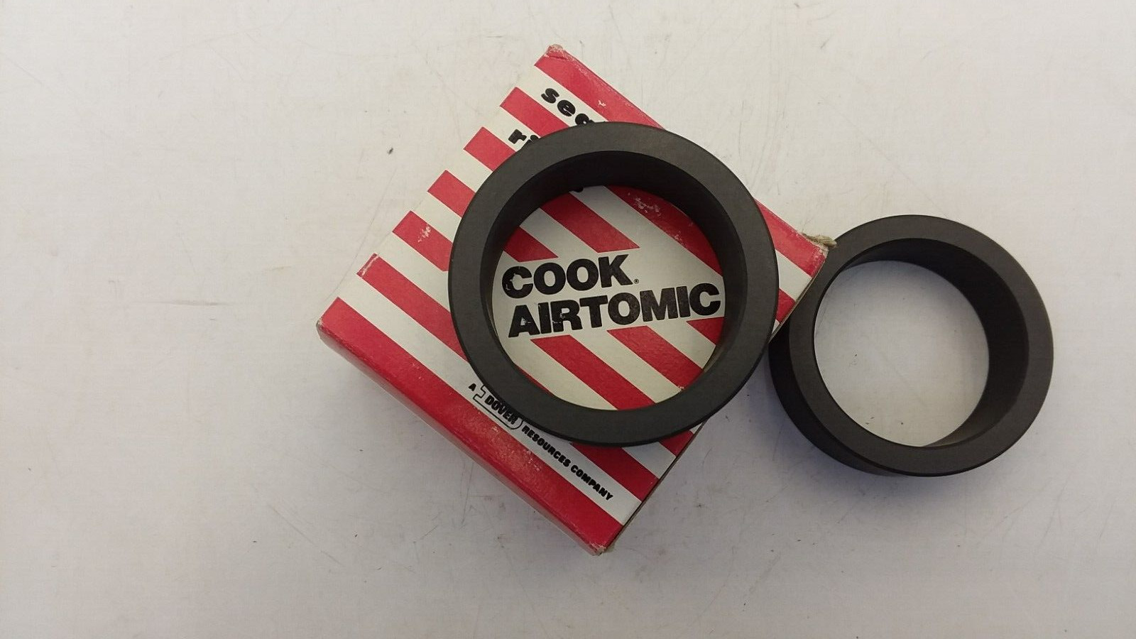 COOK AIRTOMIC 153A9451P001 SPLIT INTERAL BUSHING BOX OF 2 NIB
