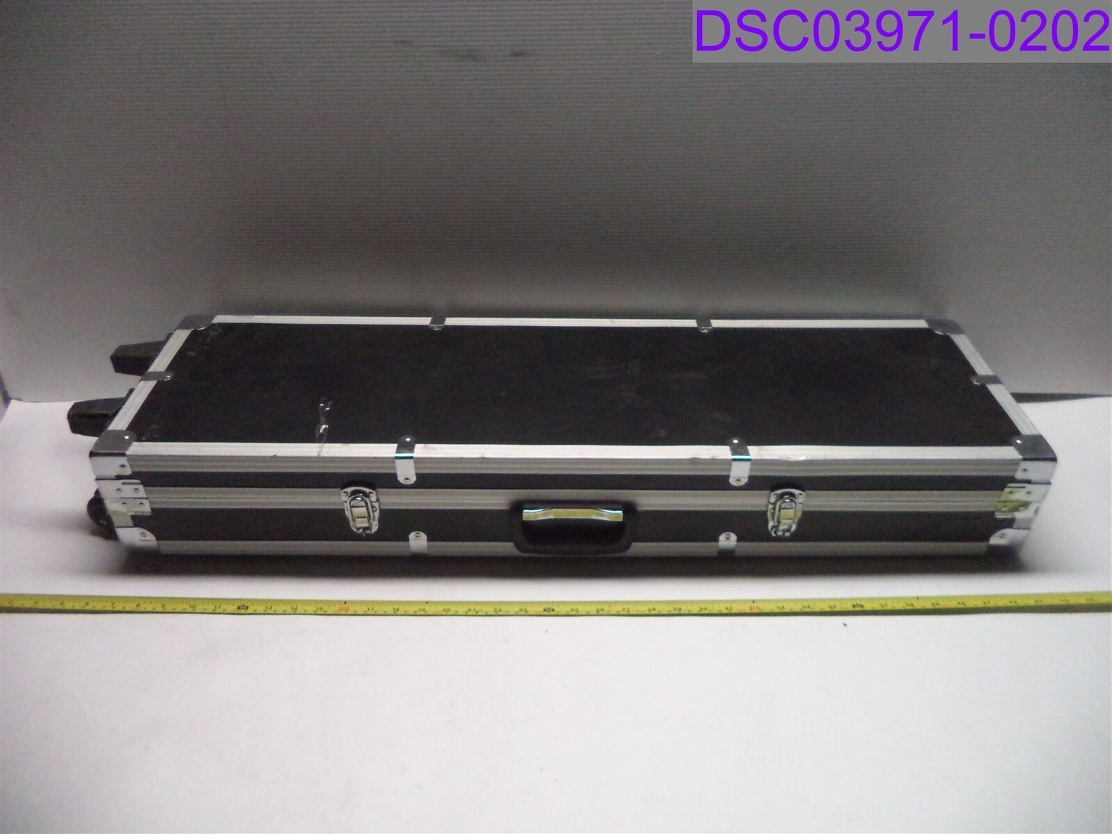 Used Black Case 36-1/2″ x 10-1/2″ x 3″ Interior/37-1/2″ x 11-1/4″ x 5-1/2″ Exter