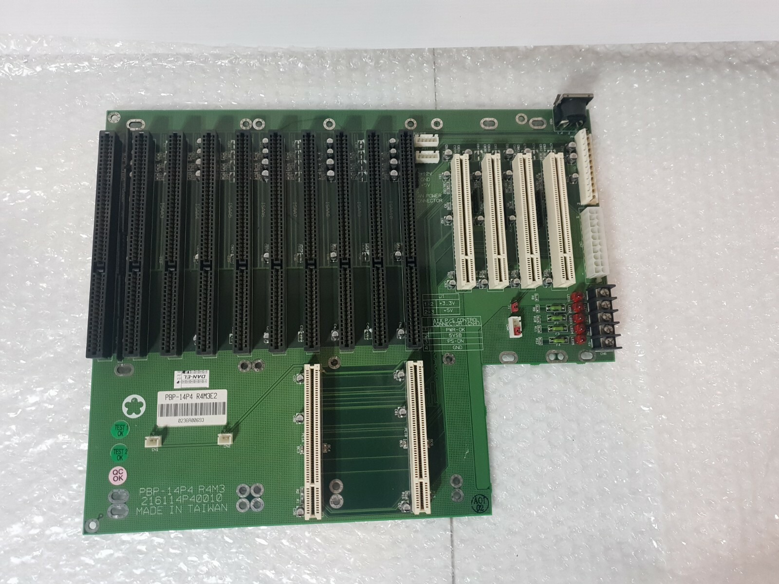 Portwell PBP-14P4 R3M3 / PBP-14P4 R3M3E1 216114P40010 14-Slot Backplane