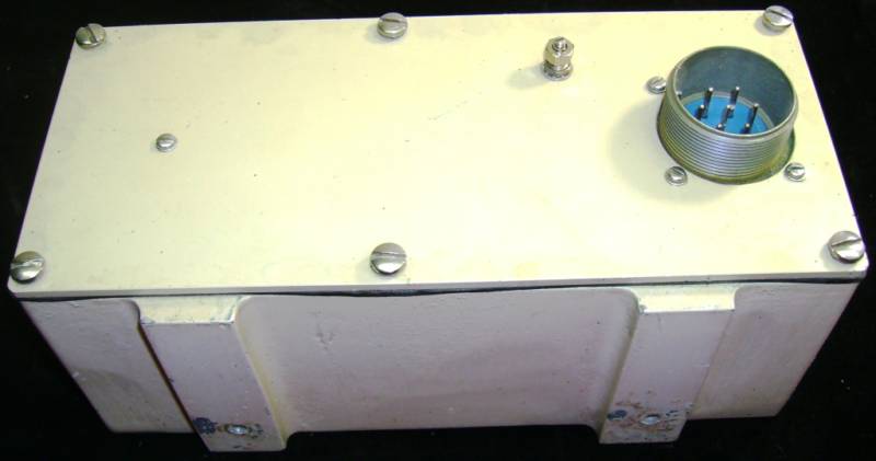 RKB OPTOELECTRONICS SENSING HEAD, MODEL 2084