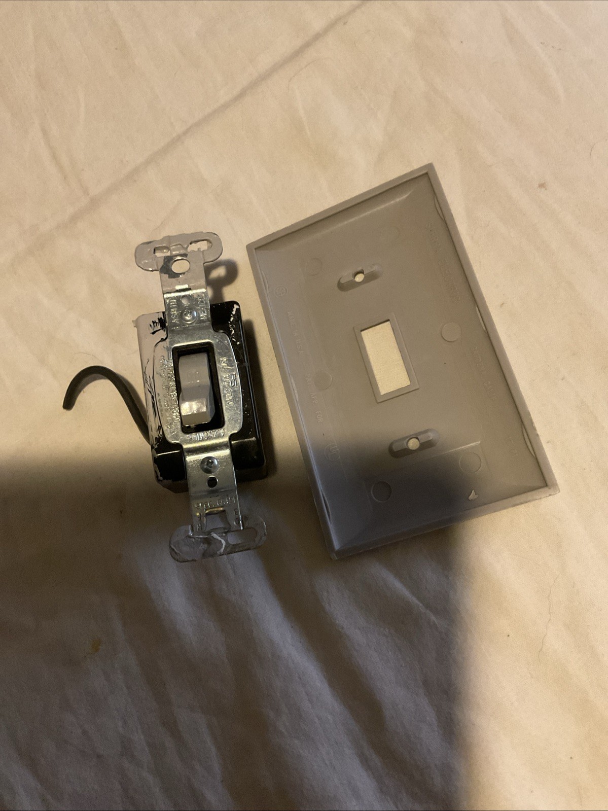 Black Toggle Switching