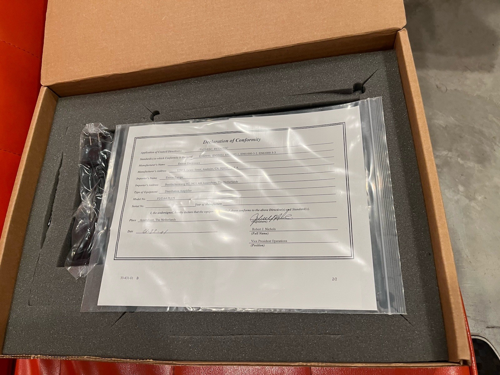 Extron P/2 DA 4 Plus Distribution Amplifier 15 Pin HD – Brand New In Box
