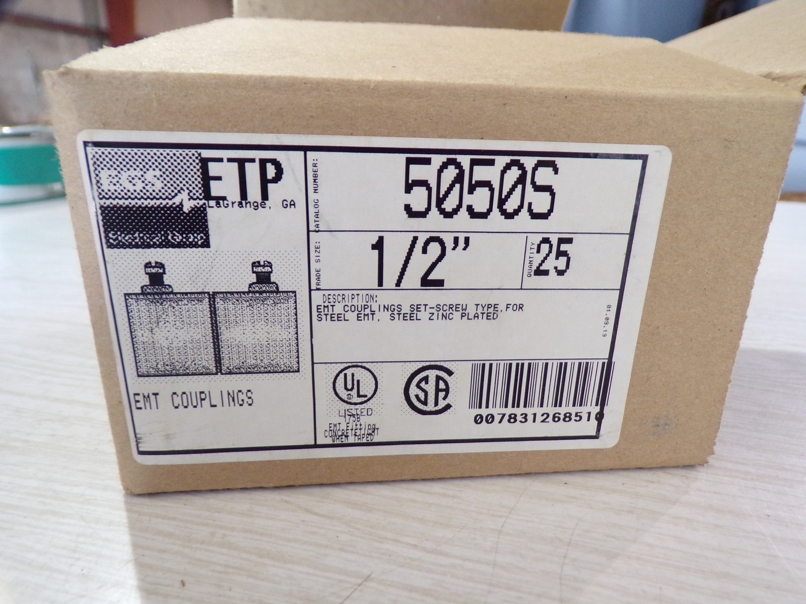 NEW EGS 5050S 1/2″ EMT Coupling, Box of 25 *FREE SHIPPING*