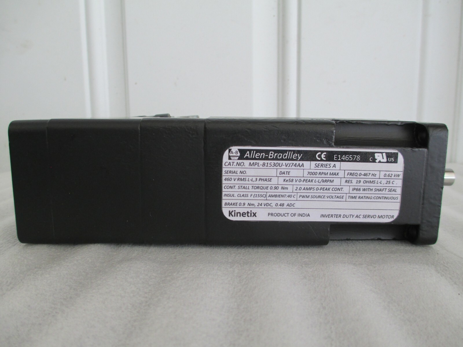 ALLEN BRADLEY MPL-B1530U-MJ74AA SERVO MOTOR #REFURBISHED and TESTED
