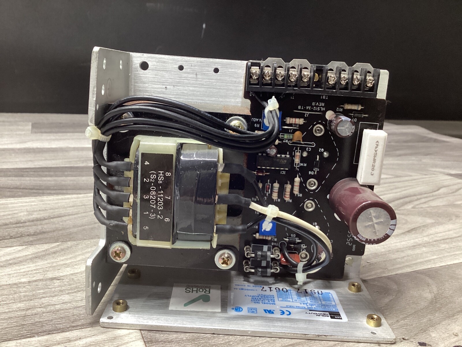 Sola/Hevi Duty Regulated Power Supply SLS-12-034T #107D101PR5