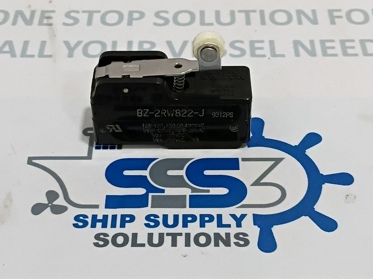 Yamatake Honeywell BZ-2RW822-J Micro Switch 15A-125 250 or 480VAC 9312PS
