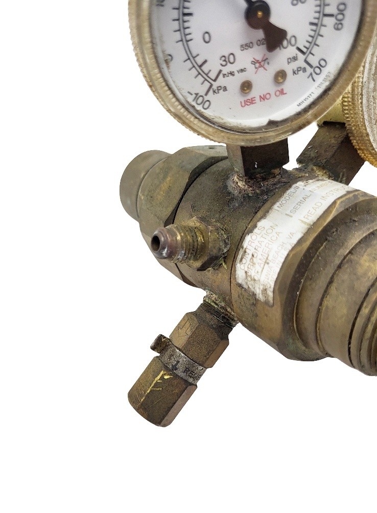 AIR LIQUIDE 4122301-24-580 GAS AIR REGULATOR