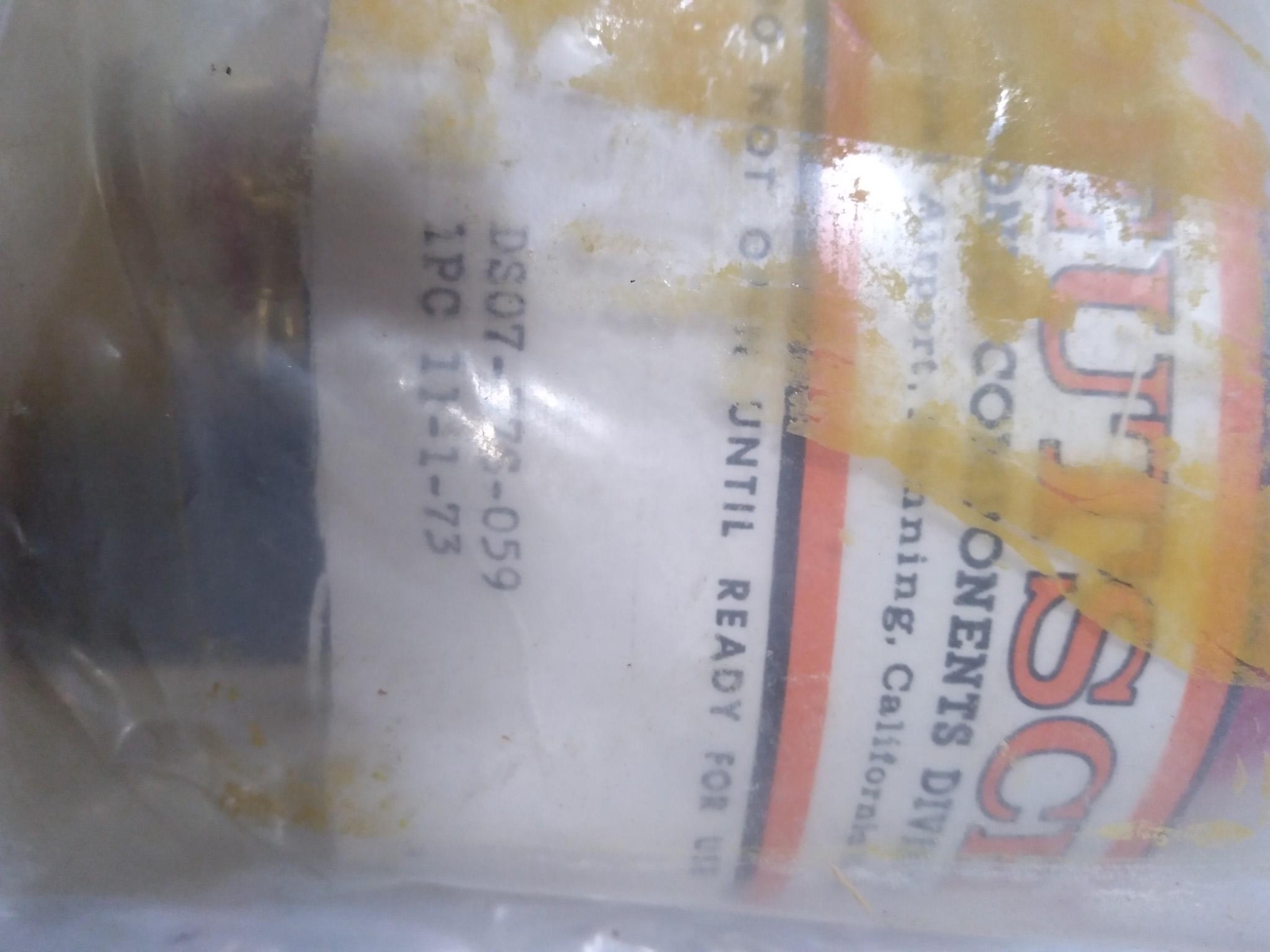SOC 800-20/30-1 730728-606 DS07-37S-059 MILL SPEC CONNECTOR