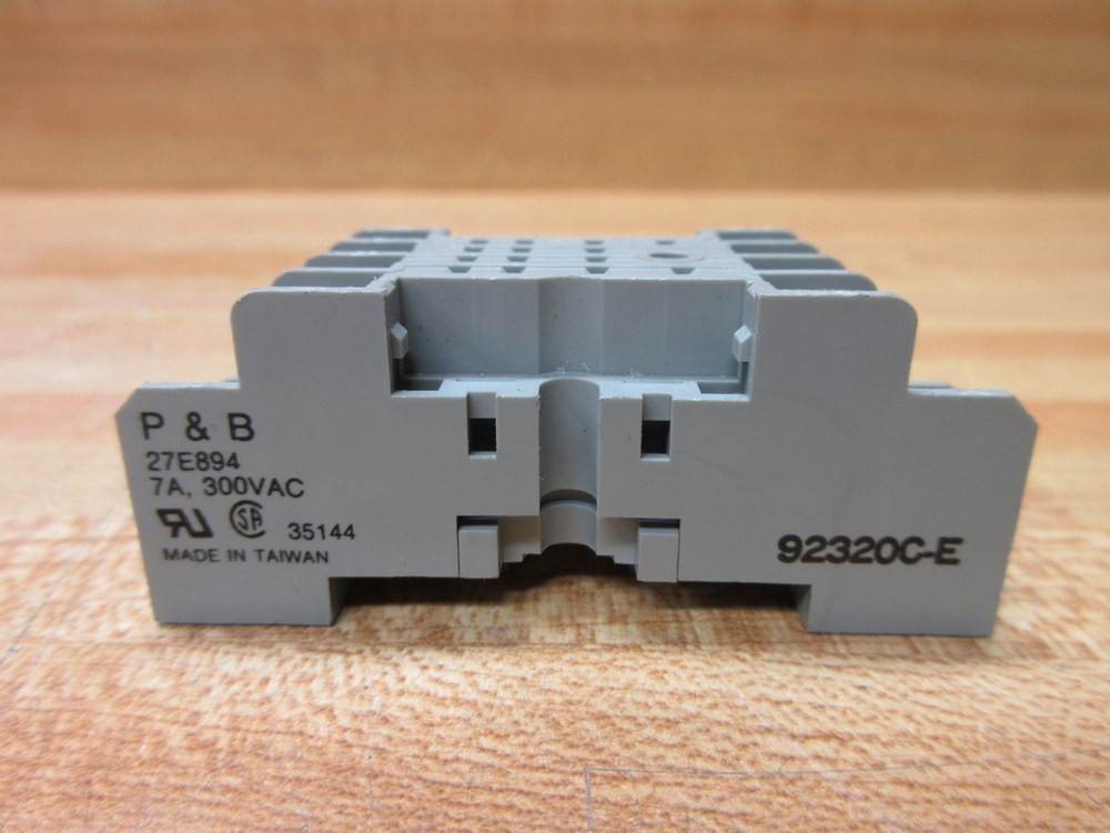 Potter & Brumfield 27E894 Tyco Relay Socket