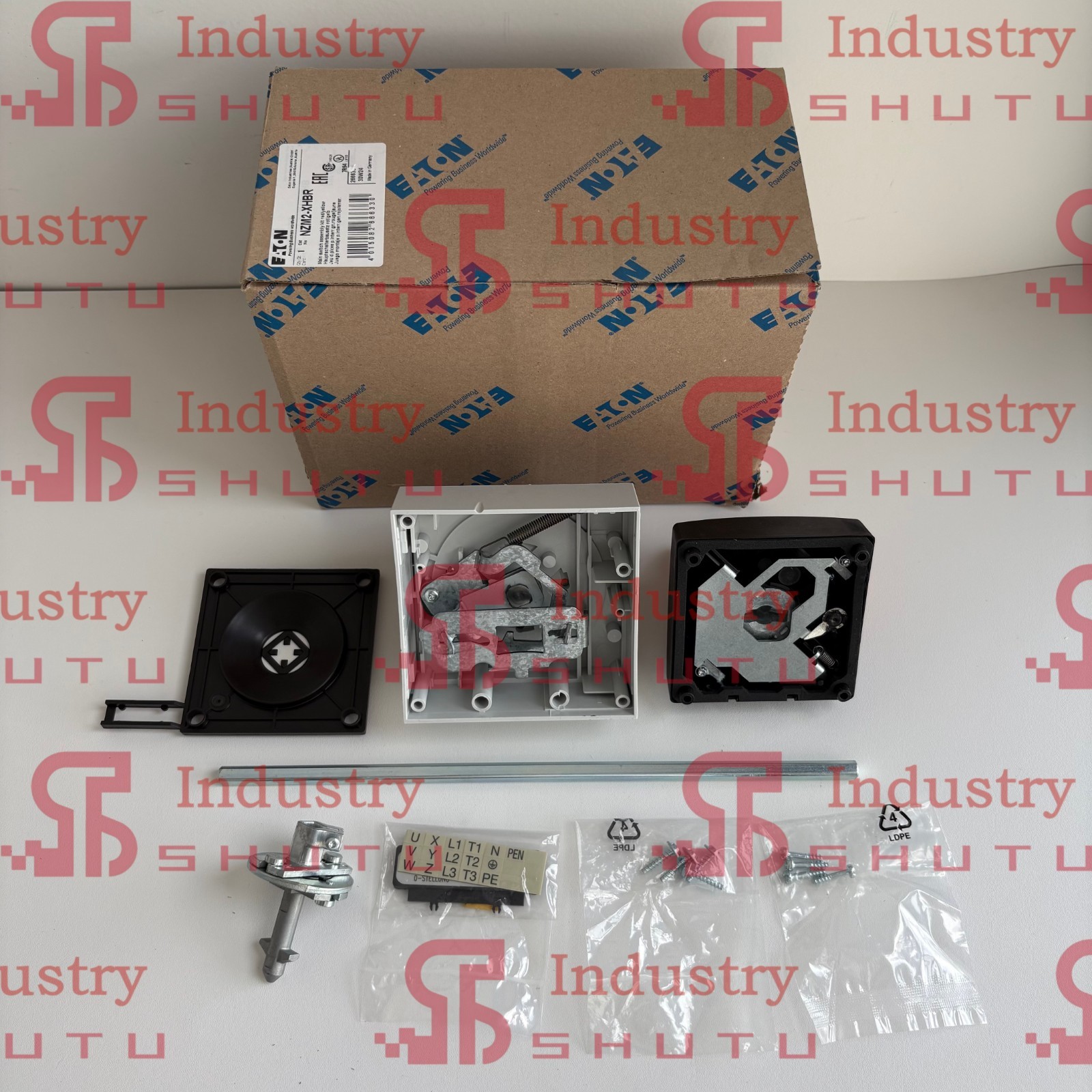 1pcs Eaton NZM2-XHBR Door linkage operation handle IN BOX Quality Guarantee
