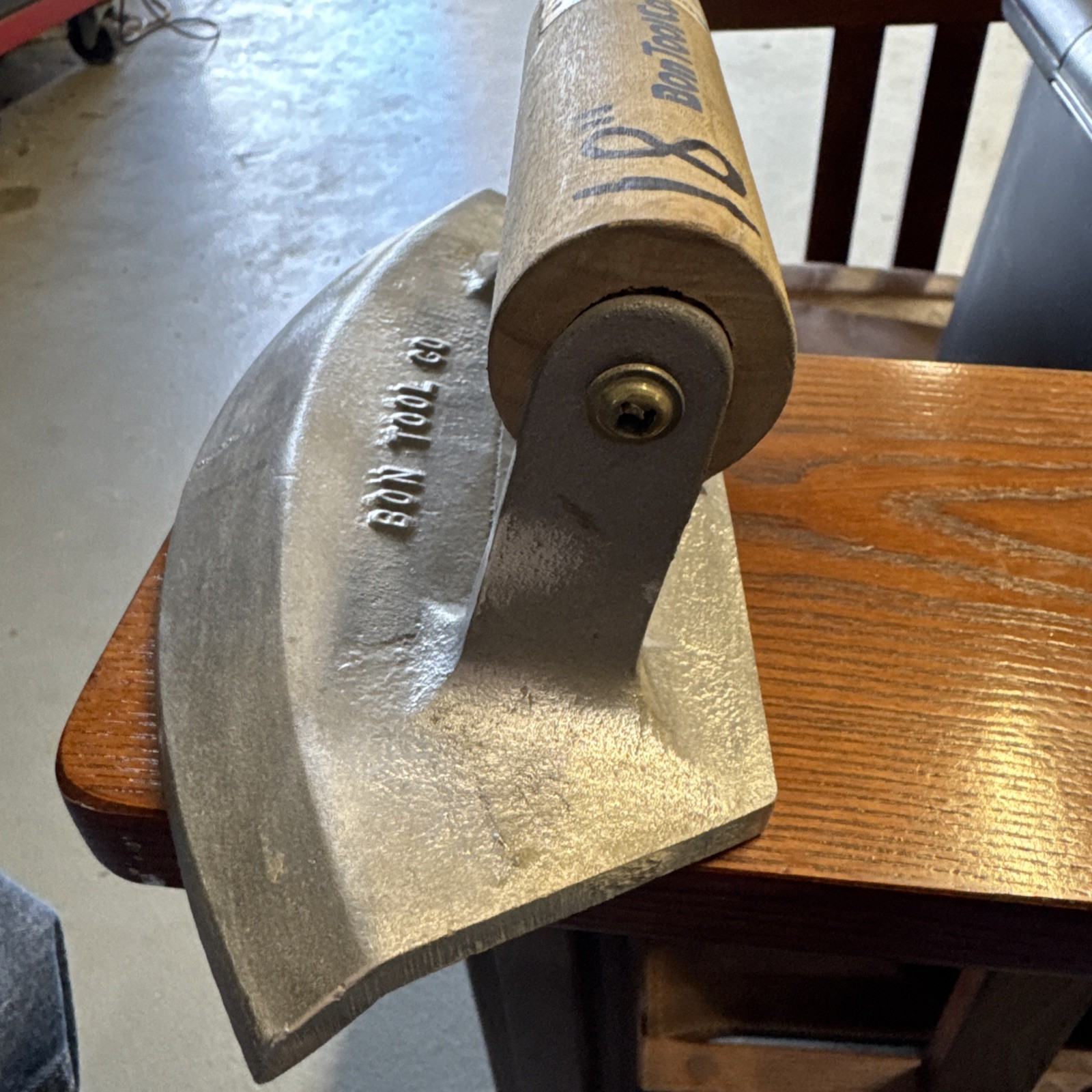Bon 12-817 Radius Chamfer Tool – 18 Dia 3/4 Lip Wood Handle, Used Once.
