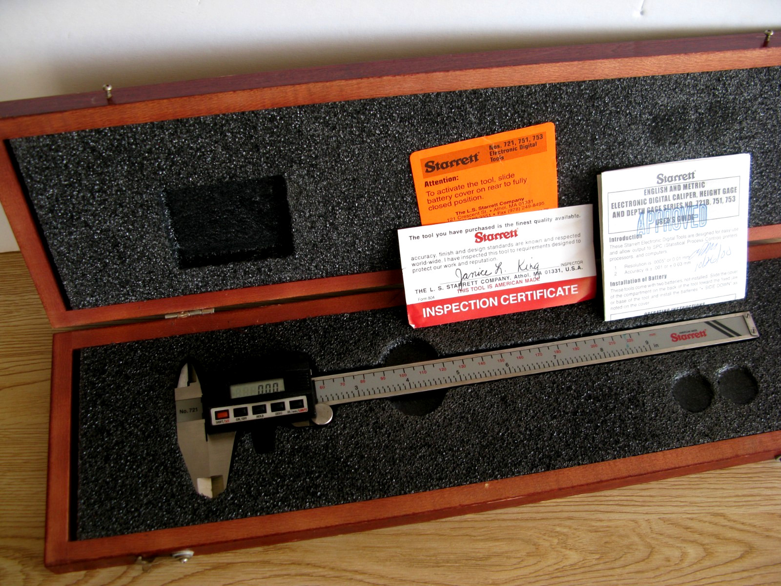 NICE Starrett Digital Caliper 721-9/225, 0-9 in, 0.0005