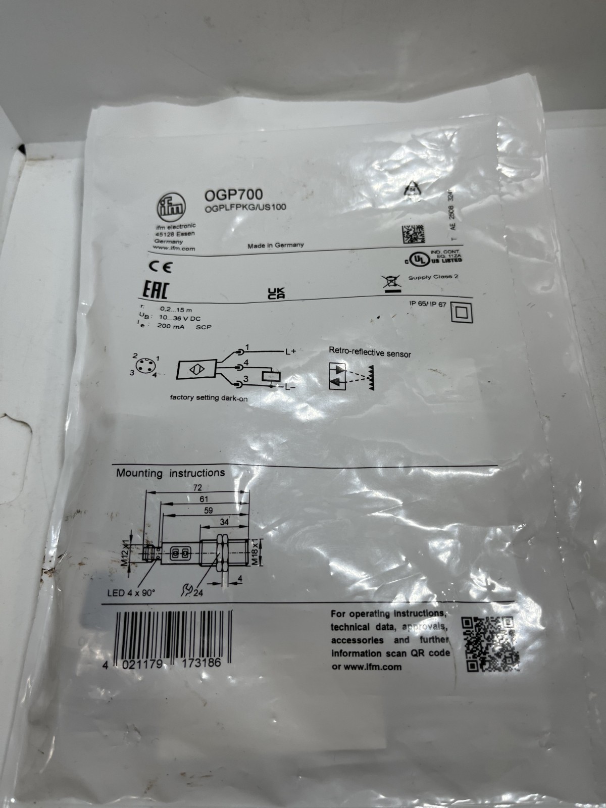 IFM OGPLFPKG/US100 RETROREFLECTIVE SENSOR (OGP700) 0.2-15M SEN 10-36VDC NIB