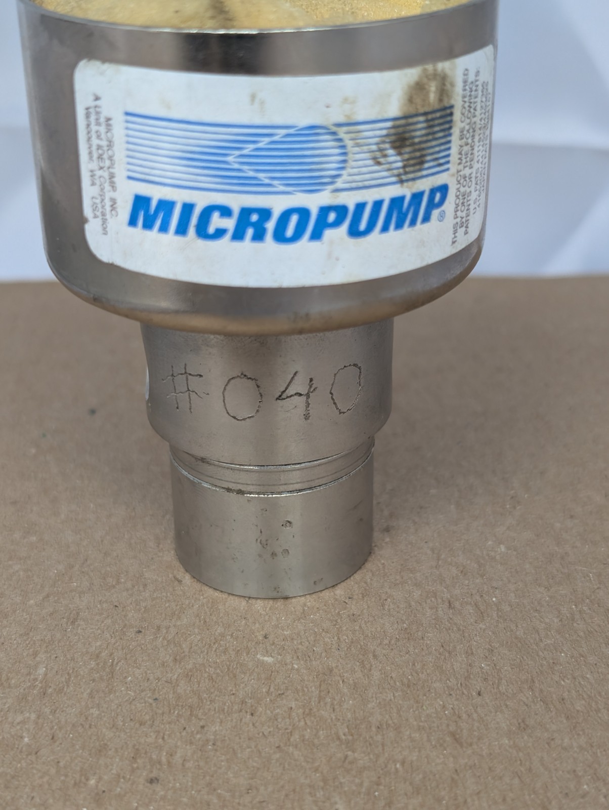 Micropump GJ series magnetic drive gear pump, #040, 1/8″ -27 NPT ports