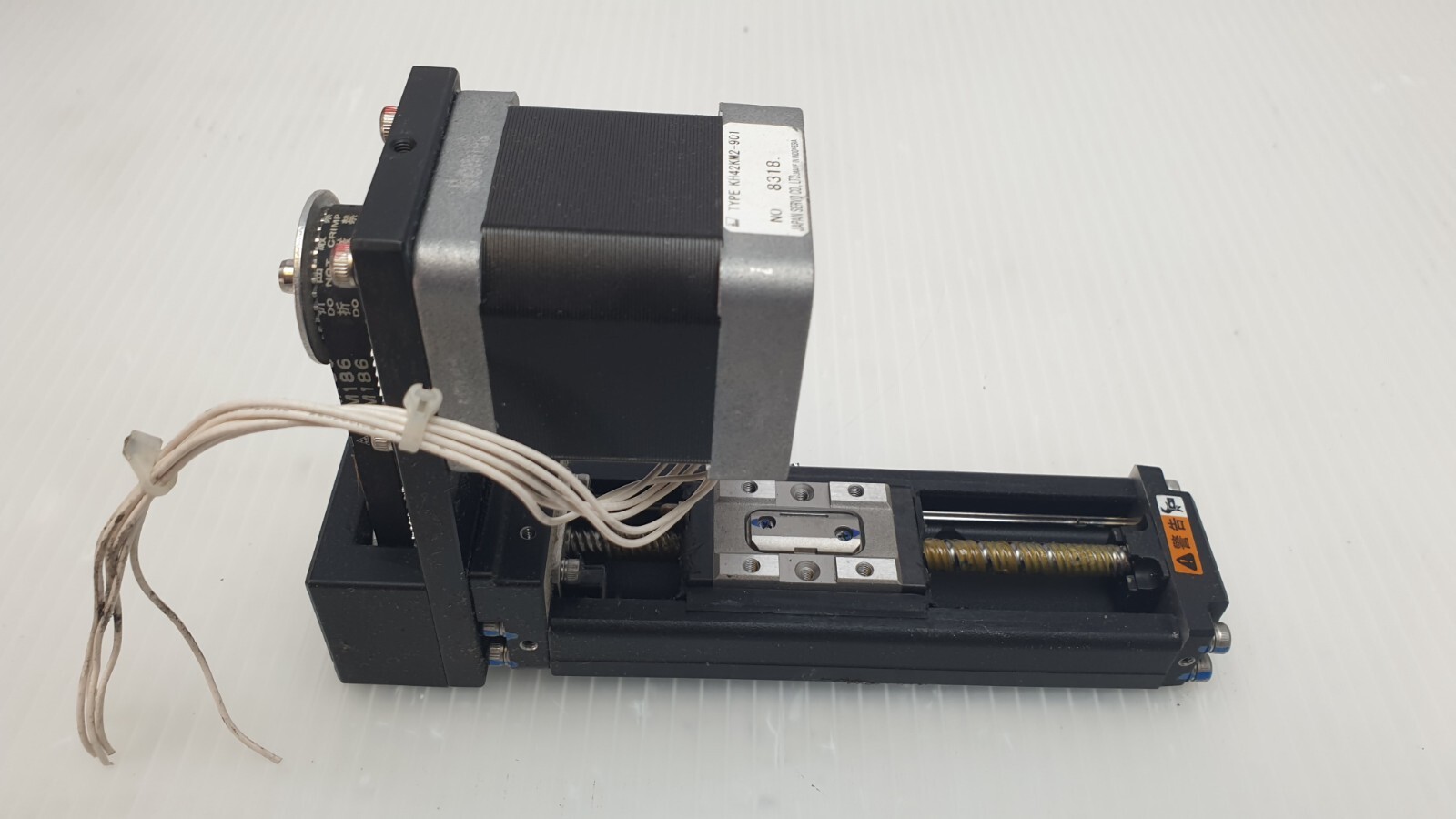 THK Linear Actuator KR20 with Japan Servo Motor KH42KM2-901