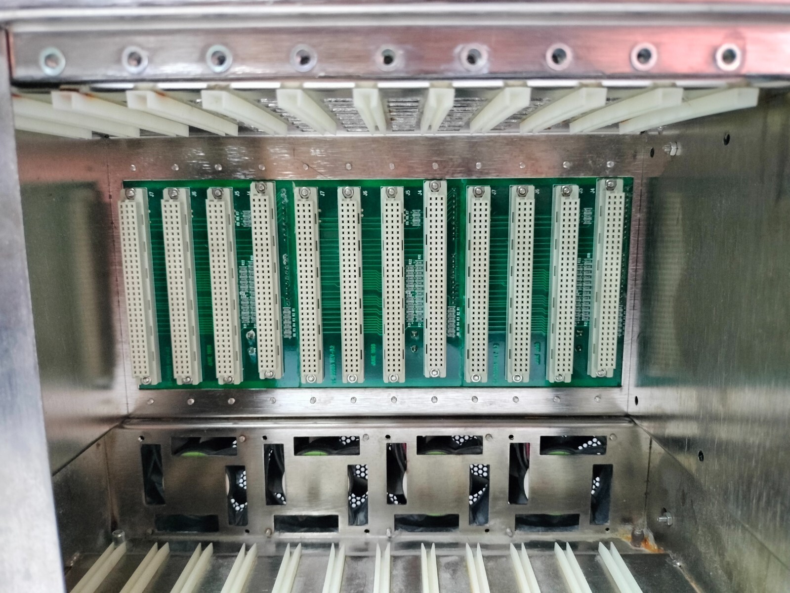 ASM HiPec Assembly Motion Solution 12 Slot Chassis Only