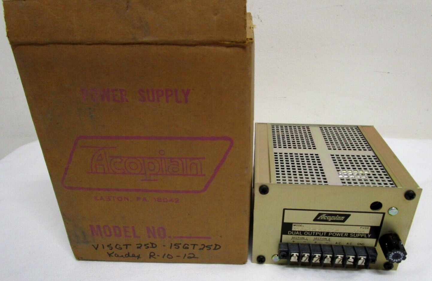 NEW ACOPIAN V15GT25D POWER SUPPLY