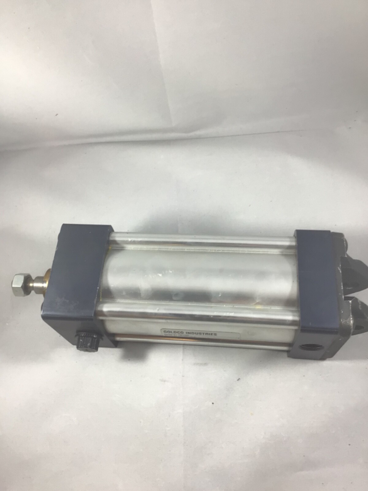 NEW GOLDCO INDUSTRIES AIR CILINDER 301137 250 PSI