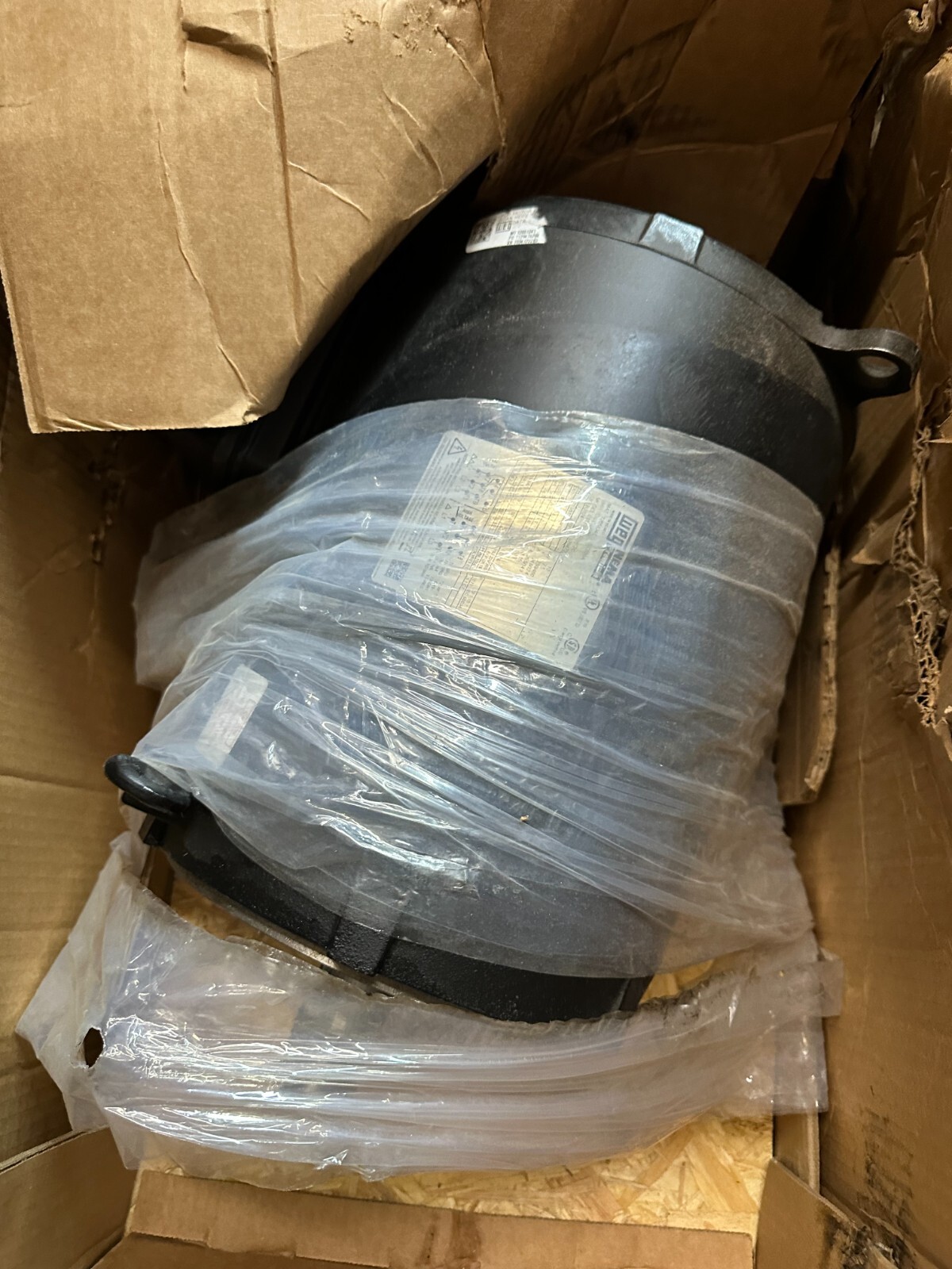 Weg 010360T3E215TC-S Rolled Steel NEMAPremium Efficiency 10 HP 2P 213/5T 3Ph 230