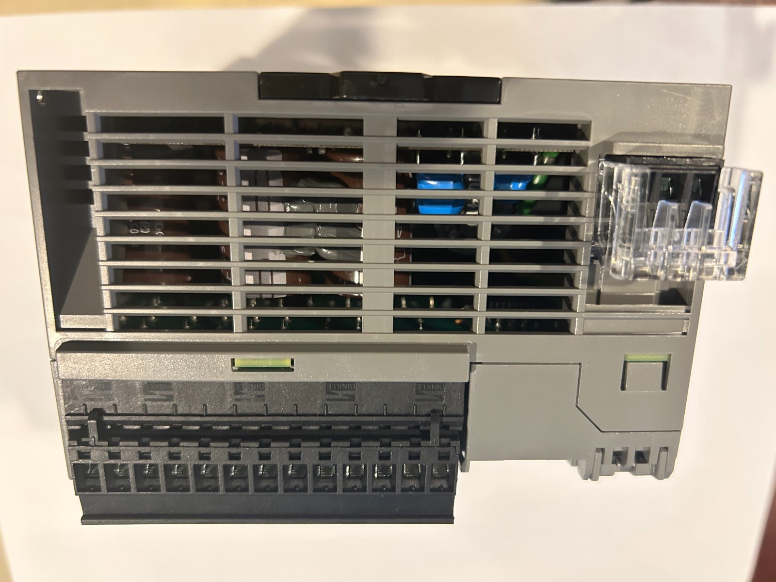 Pre-Owned IDEC model “FC6A-C24R1AE” ; 24IO MicroSmart PLC