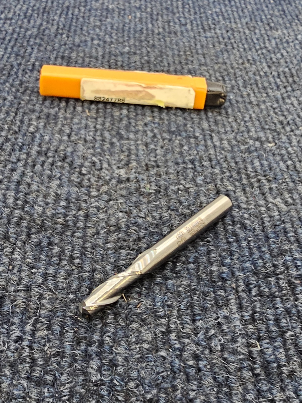Hertel 88247788 Square End Mill: 1/4″ Dia, 3/4″ LOC, 2 Flute, Solid Carbide