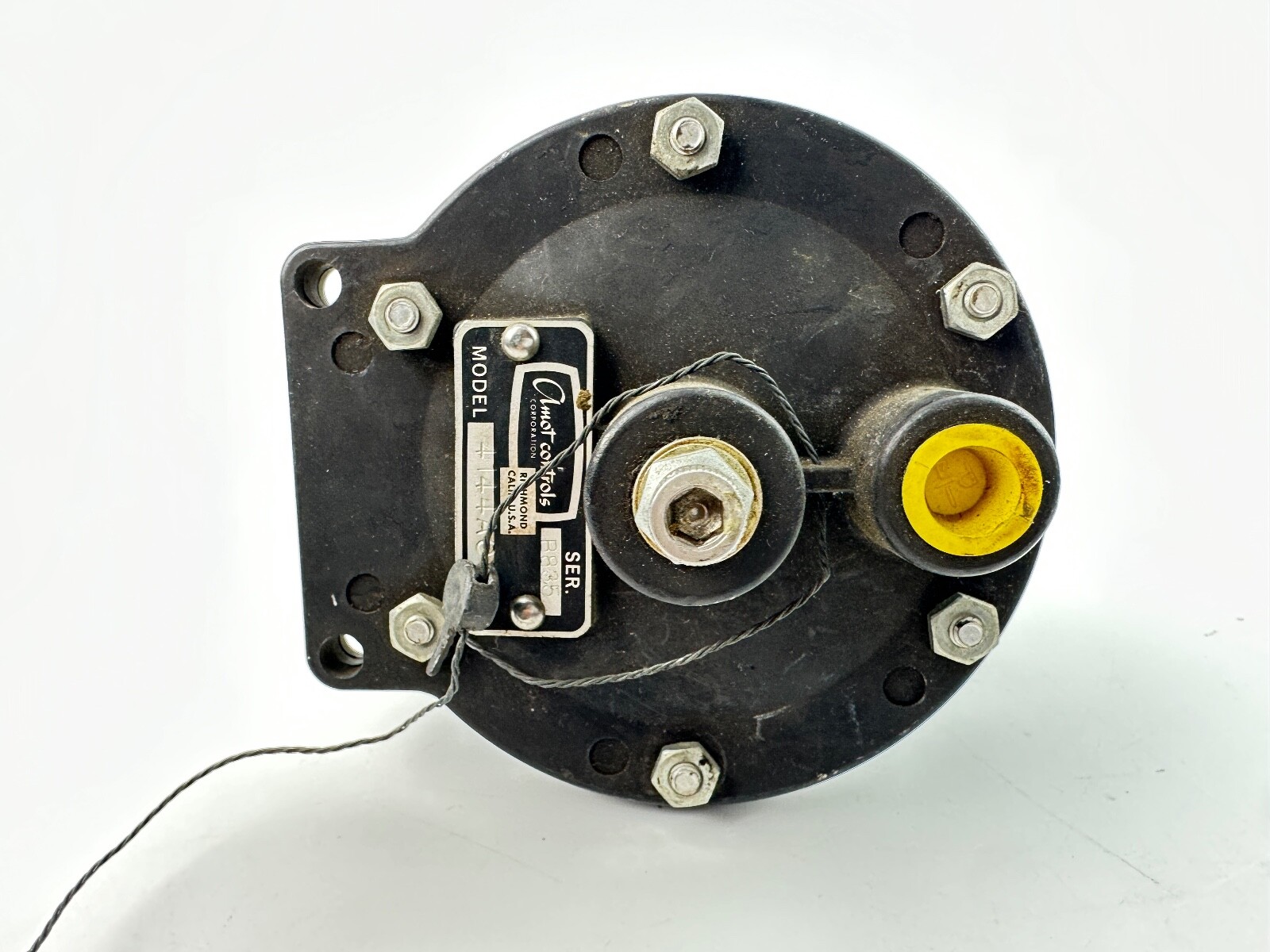 Amot Controls Regulator, Model 4144A001 UND LAB BZE6-2RN