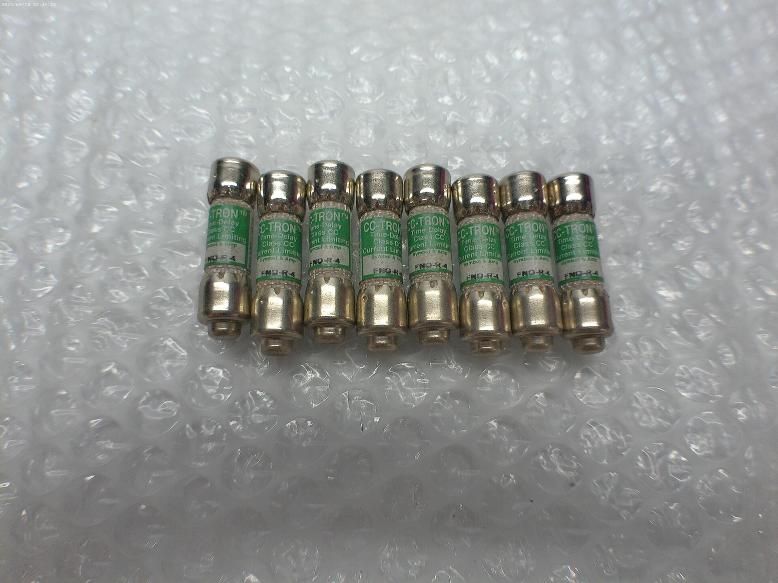 CC-TRON FNQ-R-4 FUSE LOT OF 8 NSNP