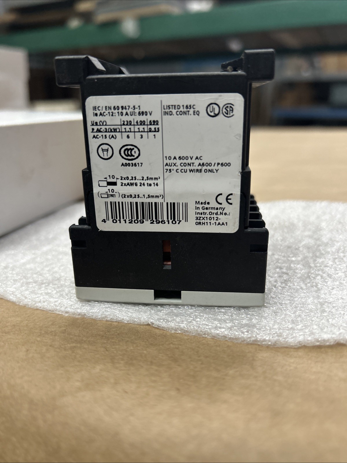 NICE NEW Siemens Contactor Relay, 3RH1140-2BB40 US Stock