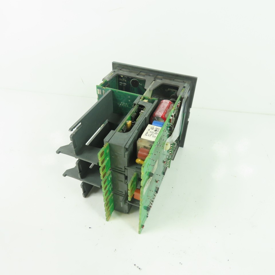 Eurotherm 2404/NS/VH/H7/RR/DS/RF/XX/YM/XX/XXX/AX143/ES0209 2404 Temp. Controller