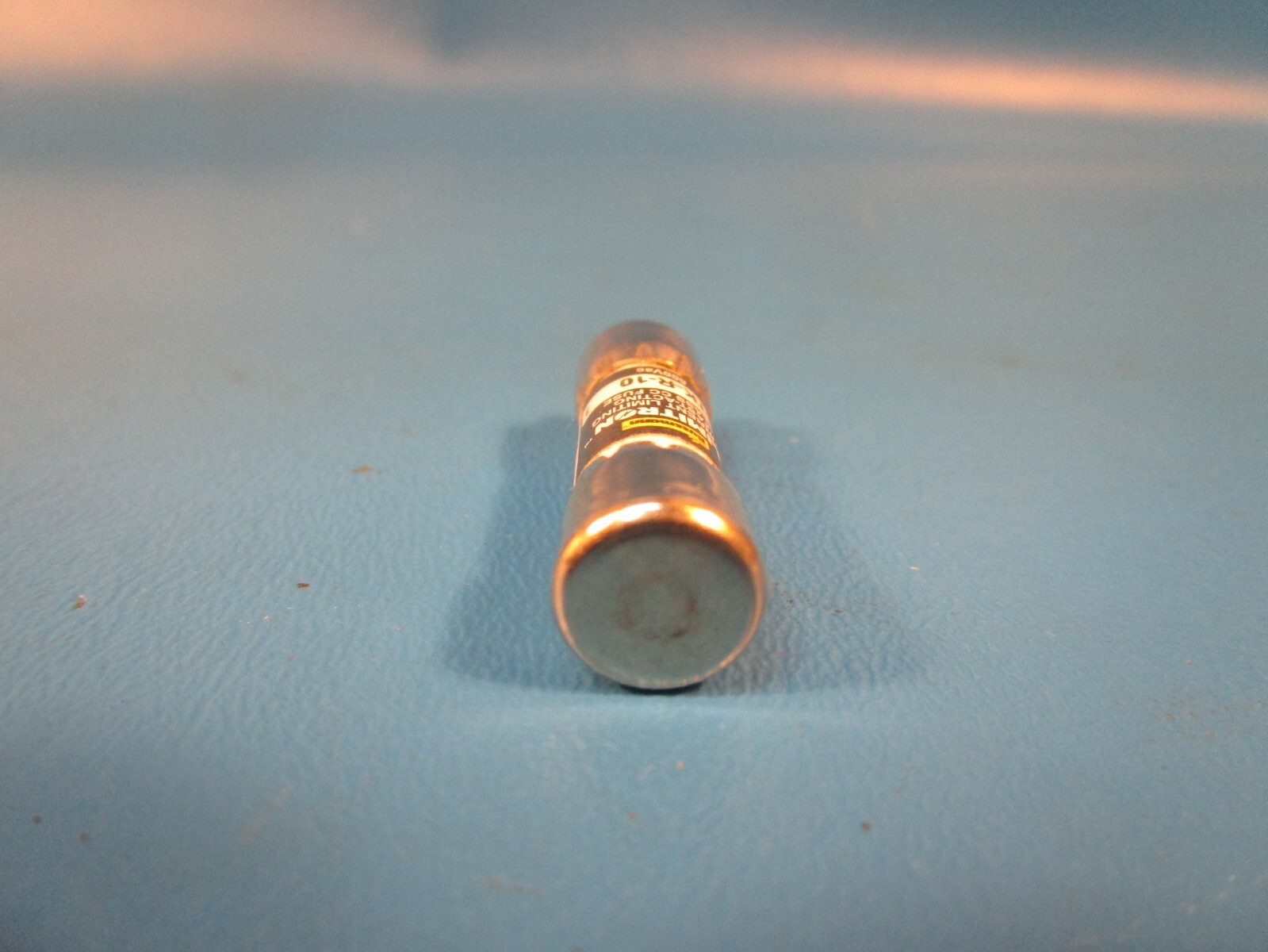 LOT OF 10 NB BUSSMANN LIMITRON KTK-R-10, FUSE, 600VAC, 10A