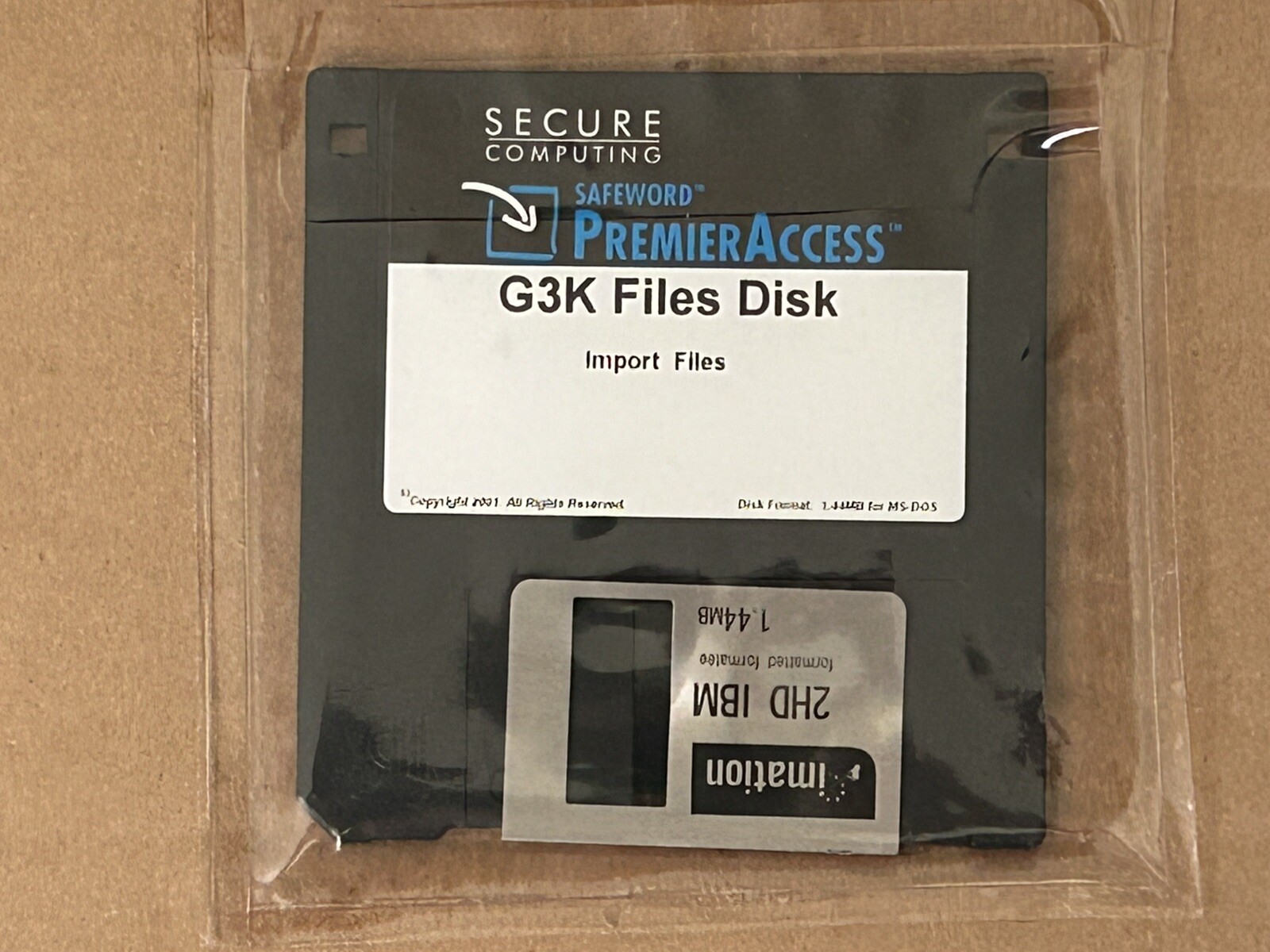 Secure Computing (98) Safeword Security Token Gold 3000 Authenticator TKGD-1-4DP