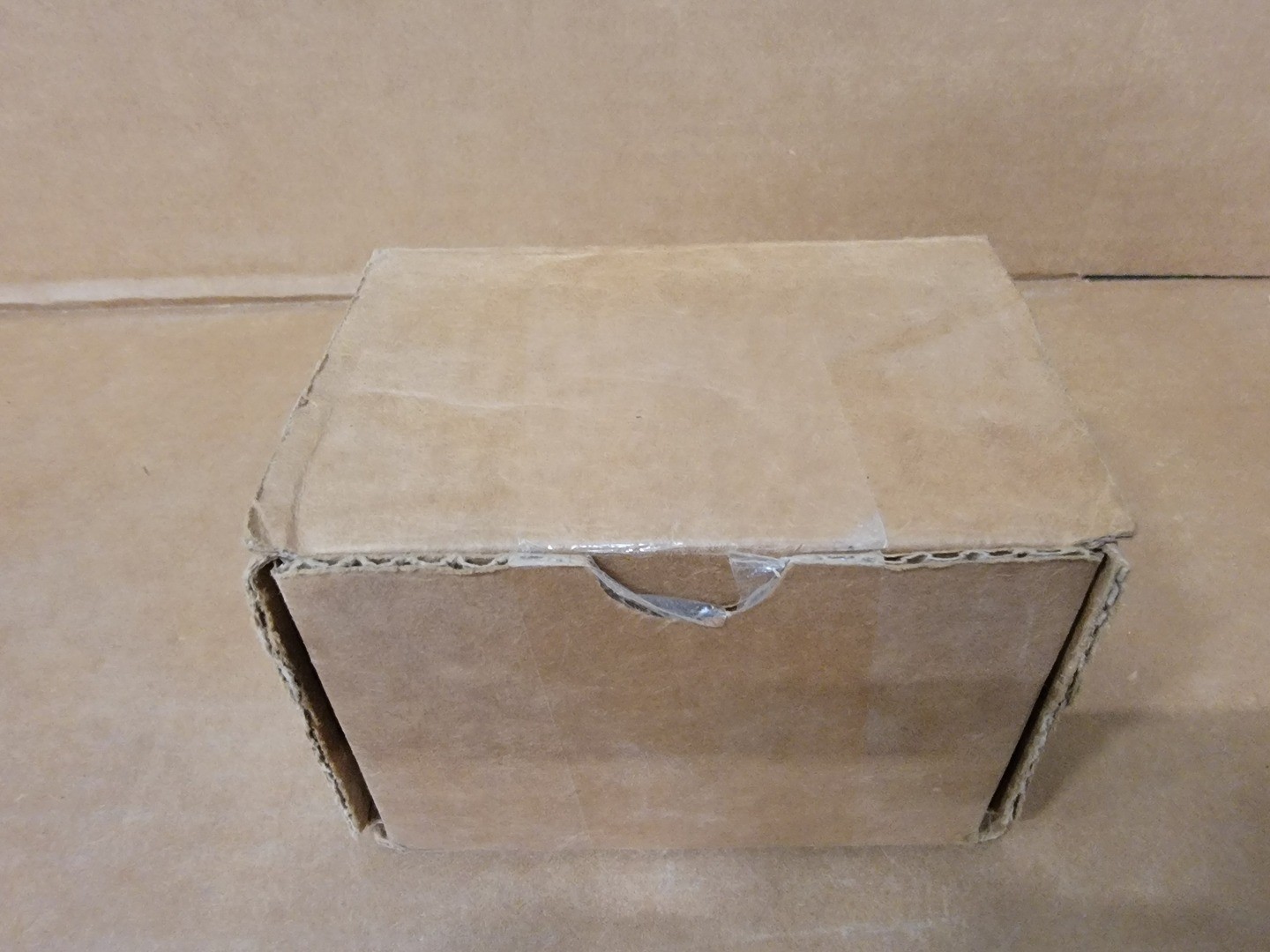 SURPLUS NEW PANDUIT CTAP4/0-4/0-X Copper Compression C-Type Tap (Box of 10)