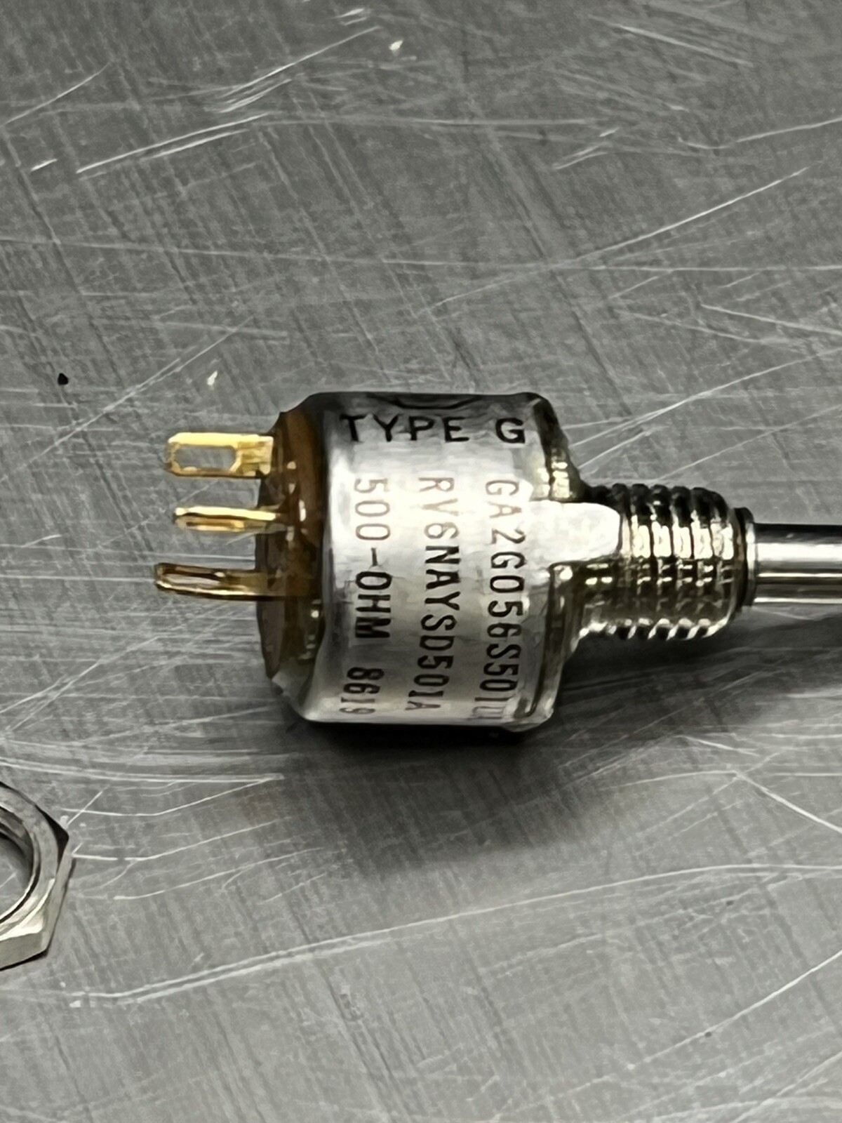 RV6NAYSD501A ALLEN-BRADLEY 25002 Potentiometer 1/2 Watt Linear 500 ohm 10% Tol