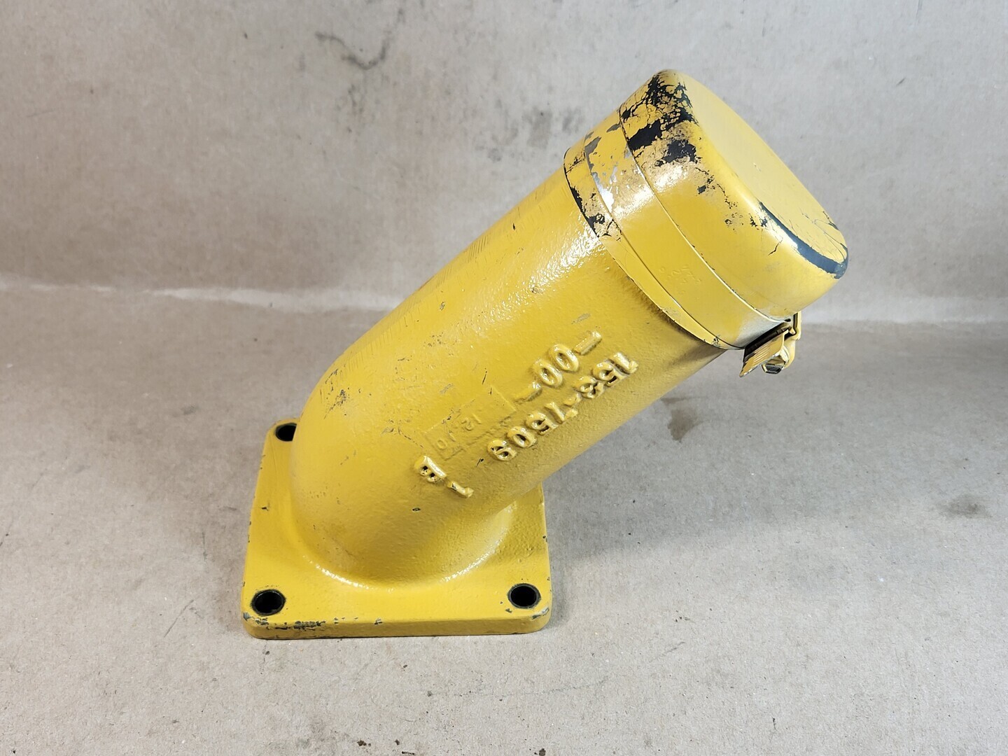 Caterpillar 153-7509 3″ ID Outlet Elbow Adapter – Heavy Machinery