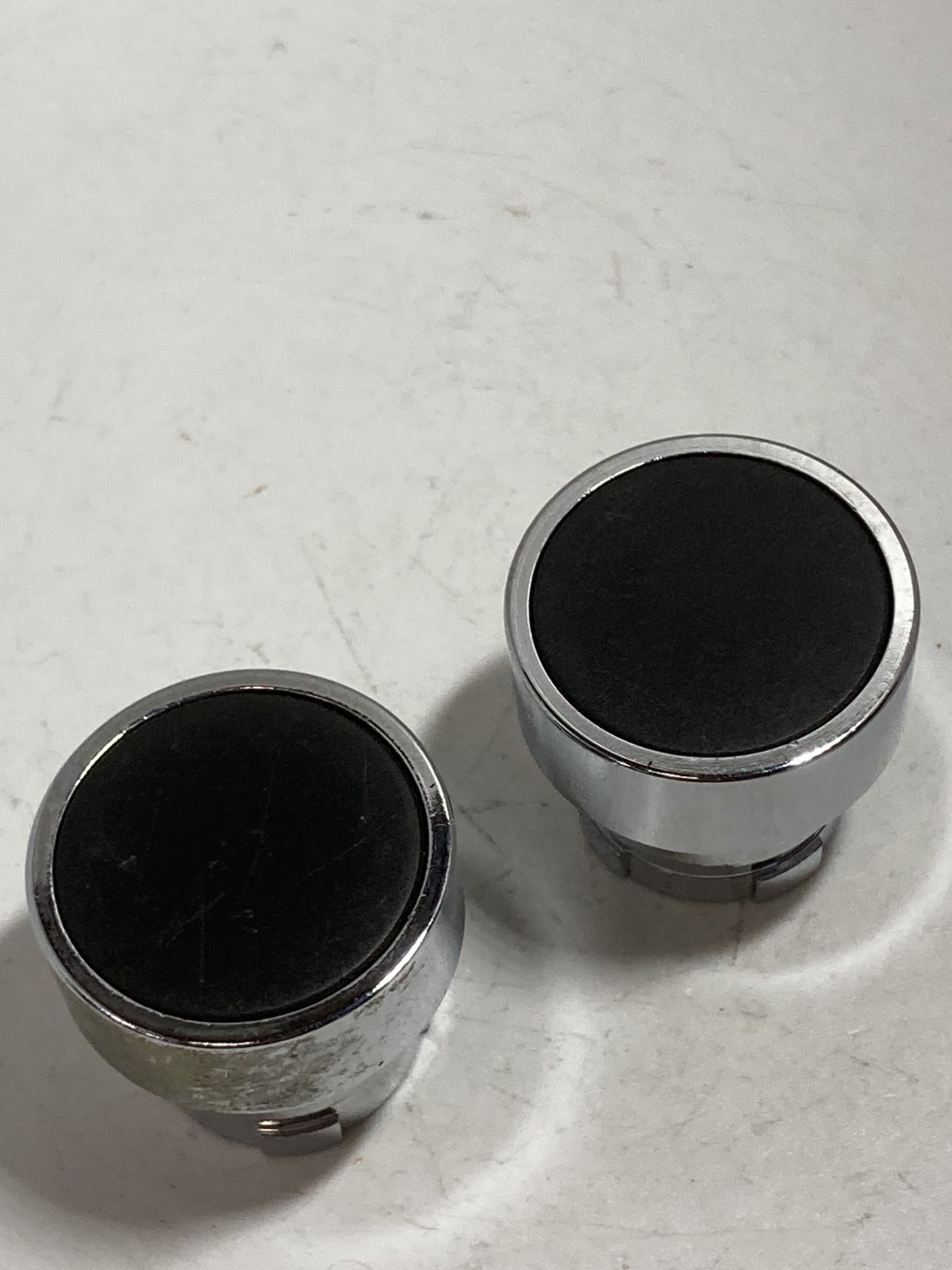 SCHNEIDER ZB4BH02 PUSHBUTTON OPERATOR FLUSH BLACK (LOT OF 2)