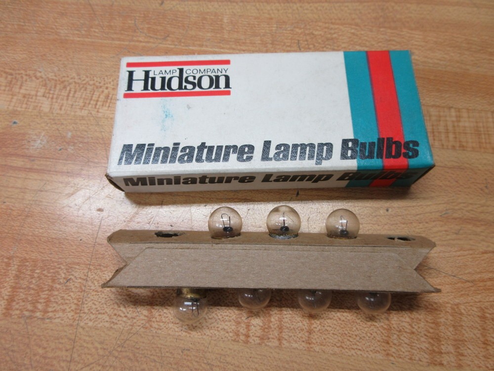 Sylvania 137 GTE Miniature Lamp Light Bulb (Pack of 7)